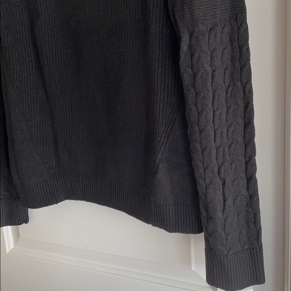 Banana Republic ⭐️2/$25⭐️ knit sweater - Picture 4 of 7